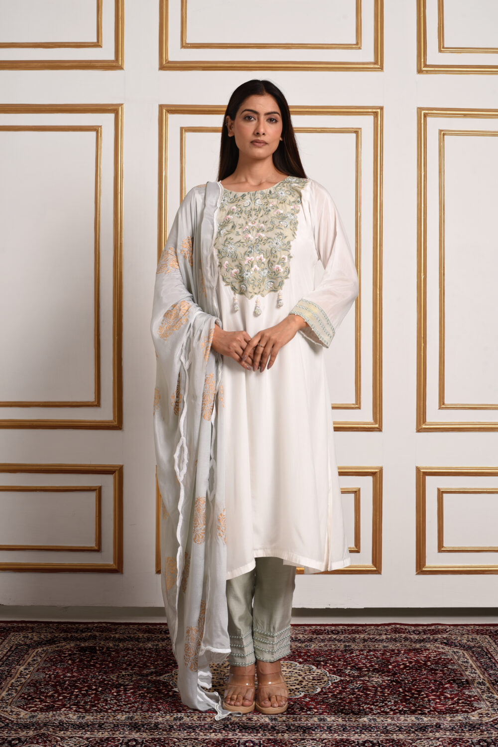 Hinaya – Mint Flora Embroidered Set