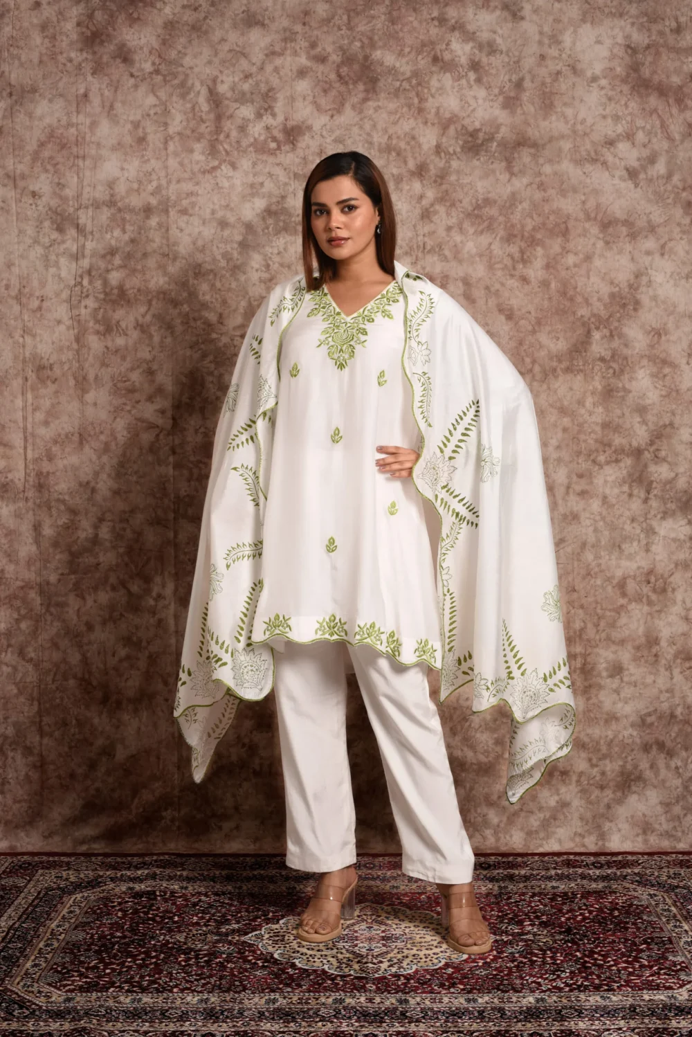 Kashvi – Gilded Folk-Art Kurta Set with Dupatta