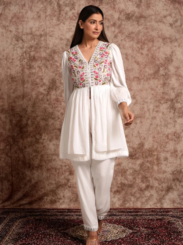 Front view of Zinnia ivory floral embroidered front open short kurta set by EmbroWhite